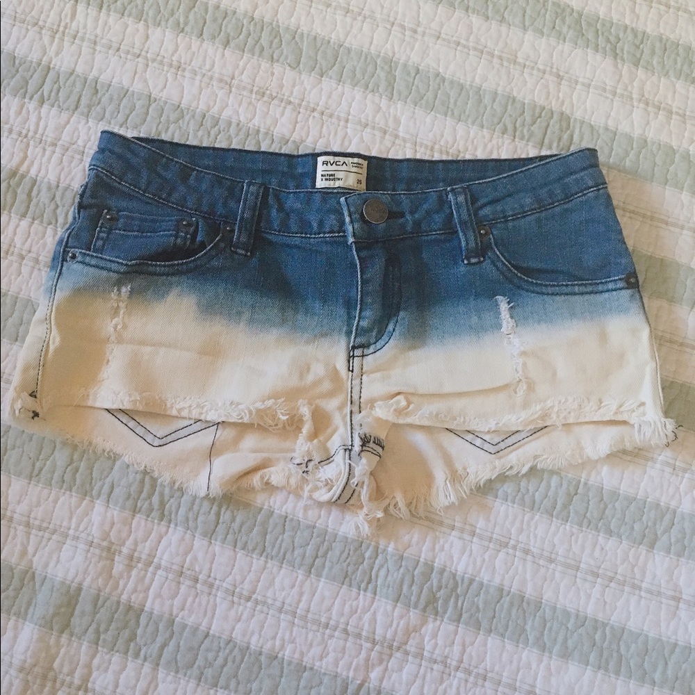 RVCA dip bleach - dye cheeky shorts distressed